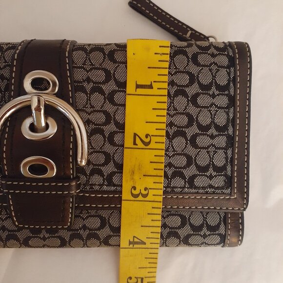 Coach Monogram Trifold Wallet - Picture 14 of 15